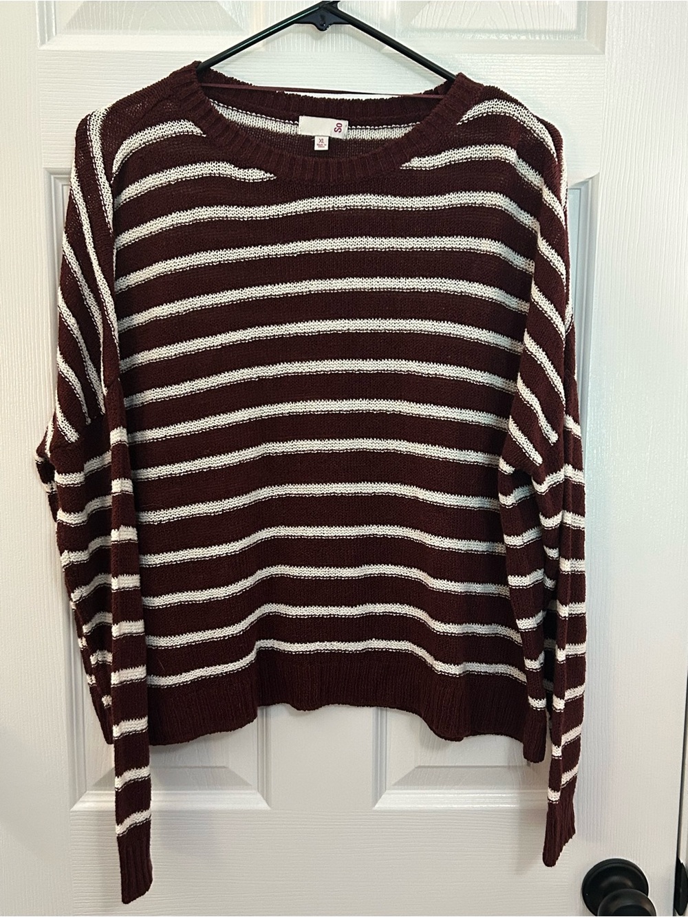 SO Juniors XL Burgundy Ivory Striped Knit Sweater Crew Neck Long Sleeve
